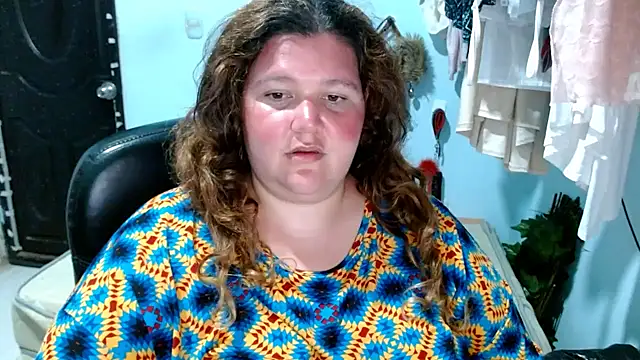 squirt322bbw online show from November 3, 2025, 12:27 am