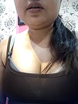 soniya cute online show from March 5, 2026, 5:42 pm