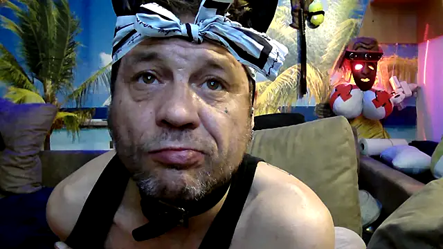 druckfug online show from December 3, 2025, 7:13 pm