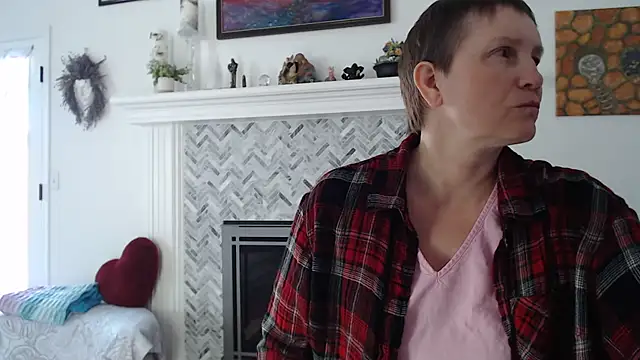 Snapshot of AuroraWillows chatting on March 19, 2026, 3:45 pm AuroraWillows online show from March 19, 2026, 3:45 pm