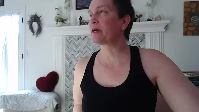 Snapshot of AuroraWillows chatting on March 7, 2026, 3:17 pm AuroraWillows online show from March 7, 2026, 3:17 pm