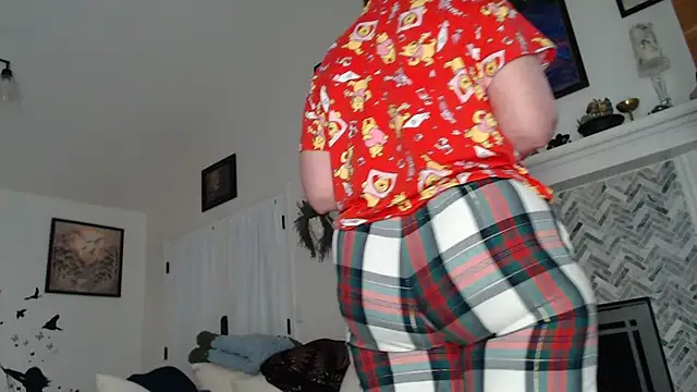 AuroraWillows online show from November 10, 2025, 12:26 am