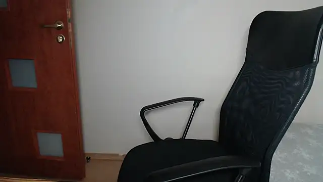 JoannaAndNeighbour online show from March 20, 2025, 8:42 am