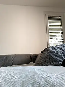 Viola sweet honey online show from April 17, 2026, 8:06 am