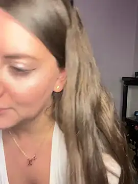 Snapshot of rosexx96 chatting on January 17, 2026, 9:18 pm rosexx96 online show from January 17, 2026, 9:18 pm