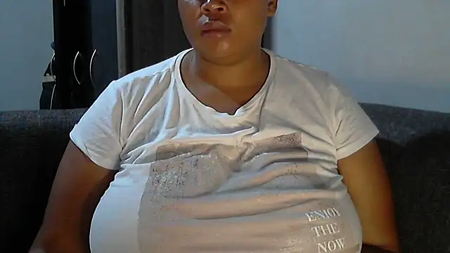 Sexy-queen99xx online show from March 2, 2026, 5:52 am