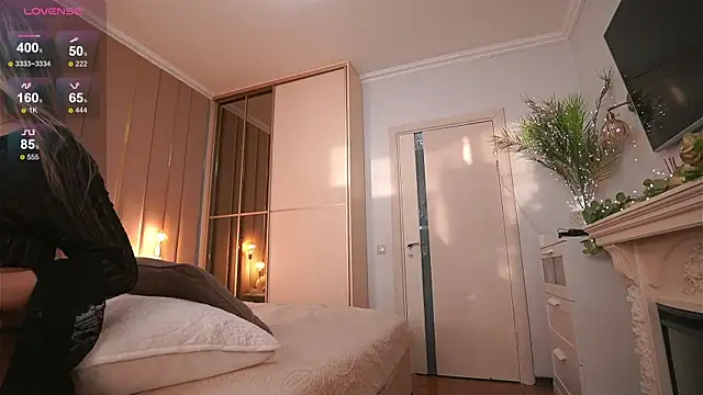 Oh Julie online show from February 18, 2026, 5:38 am