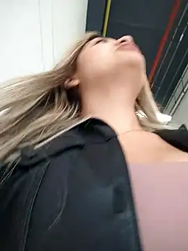 alana 69 online show from April 2, 2026, 8:37 pm