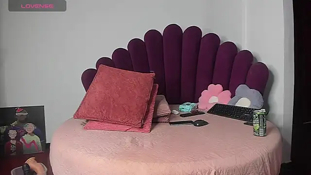 karla ricochett online show from July 15, 2026, 11:34 pm
