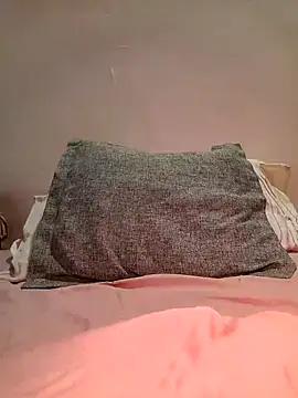 ZaraHoney online show from July 13, 2026, 1:38 am