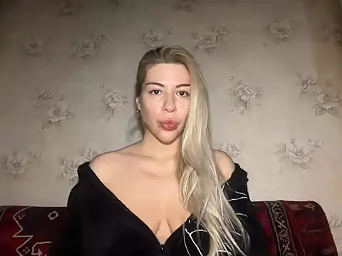 Lux Sonya Star online show from December 20, 2025, 12:41 pm