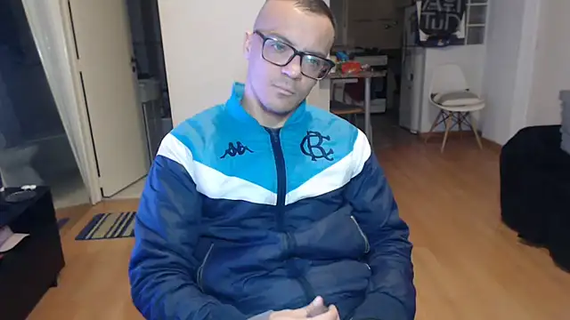 guachin hunk online show from July 24, 2026, 10:28 pm