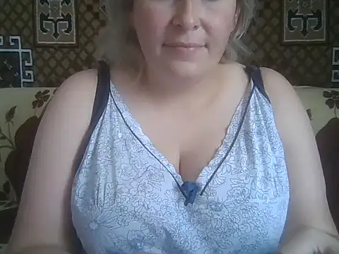 Snapshot of Diana_Britt chatting on July 21, 2026, 11:33 am Diana Britt online show from July 21, 2026, 11:33 am