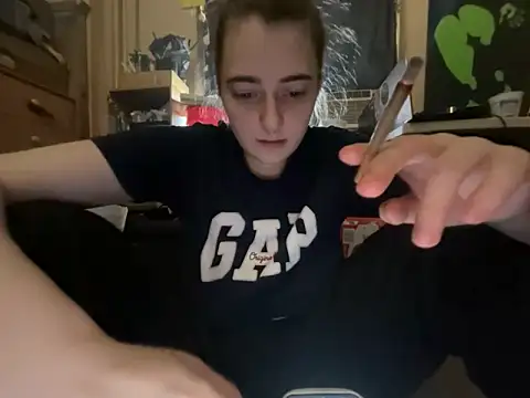 Snowbunnycake 131 online show from June 4, 2026, 10:47 pm