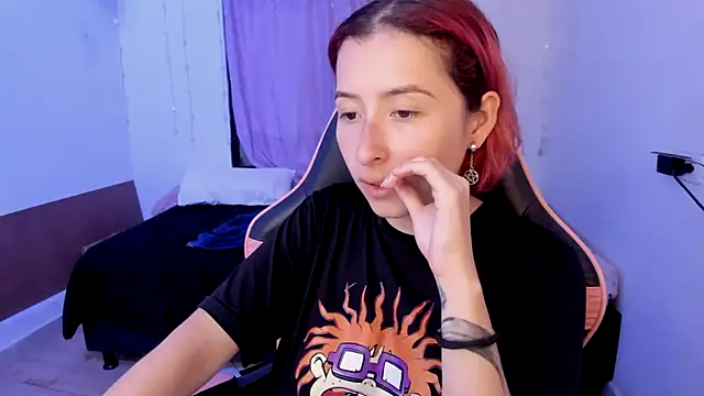 Snapshot of Ginger_Sweetty chatting on February 13, 2025, 11:15 pm Ginger Sweetty online show from February 13, 2025, 11:15 pm