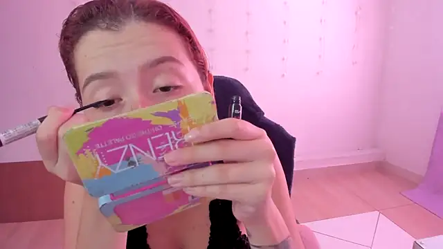 Snapshot of Ginger_Sweetty chatting on January 12, 2025, 9:51 pm Ginger Sweetty online show from January 12, 2025, 9:51 pm