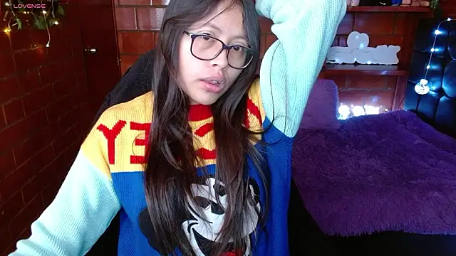 Snapshot of MidoriQuiinn chatting on March 3, 2026, 2:57 pm MidoriQuiinn online show from March 3, 2026, 2:57 pm