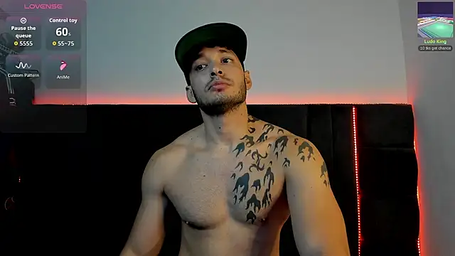 Snapshot of alejandro__2 chatting on February 3, 2026, 1:38 pm alejandro 2 online show from February 3, 2026, 1:38 pm