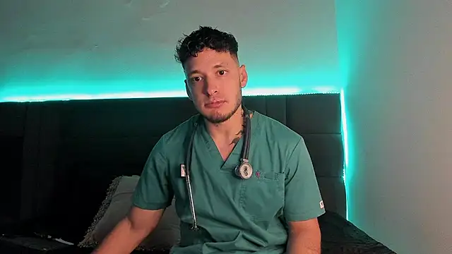 Snapshot of alejandro__2 chatting on September 13, 2025, 3:12 pm alejandro 2 online show from September 13, 2025, 3:12 pm