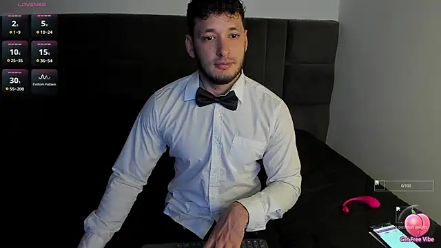 Snapshot of alejandro__2 chatting on October 18, 2025, 3:25 pm alejandro 2 online show from October 18, 2025, 3:25 pm