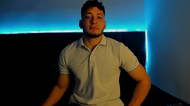 Snapshot of alejandro__2 chatting on September 12, 2025, 4:07 pm alejandro 2 online show from September 12, 2025, 4:07 pm