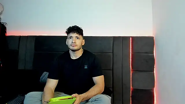 Snapshot of alejandro__2 chatting on January 31, 2026, 7:12 pm alejandro 2 online show from January 31, 2026, 7:12 pm