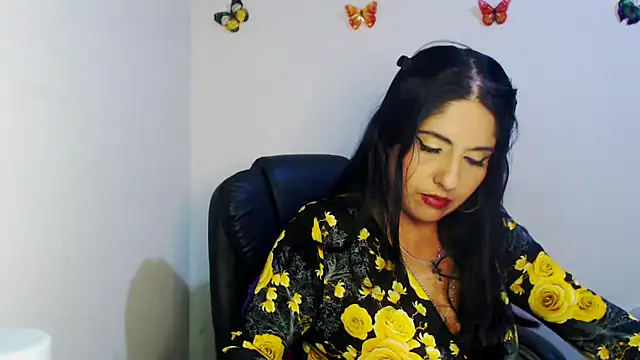 sahtlove1 online show from October 29, 2025, 10:52 pm