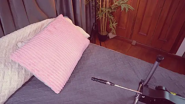 Lucy fit online show from September 22, 2025, 9:48 am