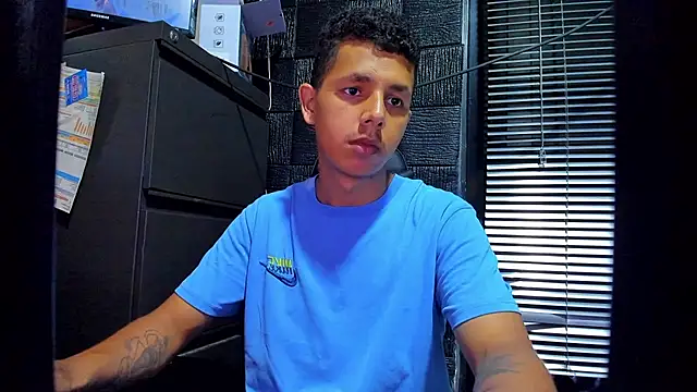 boy bigcock24cm online show from June 7, 2026, 12:16 am