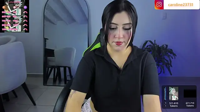 caroline23 x online show from February 26, 2025, 2:41 am