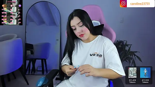 caroline23 x online show from February 19, 2025, 3:06 am