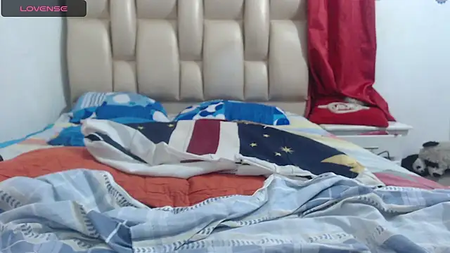 AmmyCollins online show from April 15, 2026, 3:45 am