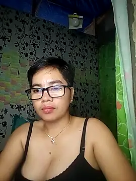 Snapshot of lovely_samxxx24 chatting on February 15, 2025, 11:17 am lovely samxxx24 online show from February 15, 2025, 11:17 am