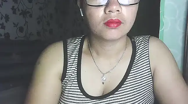 Snapshot of lovely_samxxx24 chatting on February 25, 2025, 7:06 pm lovely samxxx24 online show from February 25, 2025, 7:06 pm