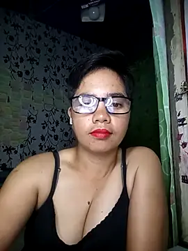 Snapshot of lovely_samxxx24 chatting on March 6, 2025, 6:26 pm lovely samxxx24 online show from March 6, 2025, 6:26 pm