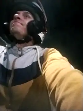 Snapshot of starplss chatting on February 6, 2026, 4:41 am starplss online show from February 6, 2026, 4:41 am