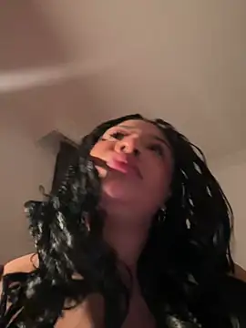 IamSashaLuv online show from March 10, 2025, 7:33 am