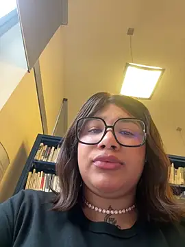 IamSashaLuv online show from October 30, 2025, 9:29 am