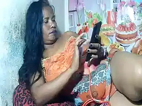 Snapshot of Hyncam chatting on March 21, 2025, 5:45 pm Hyncam online show from March 21, 2025, 5:45 pm