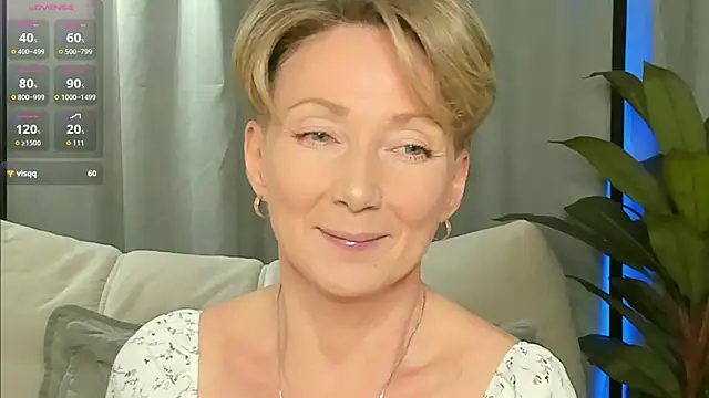 Snapshot of AkexandraFix chatting on March 2, 2026, 2:02 pm AkexandraFix online show from March 2, 2026, 2:02 pm