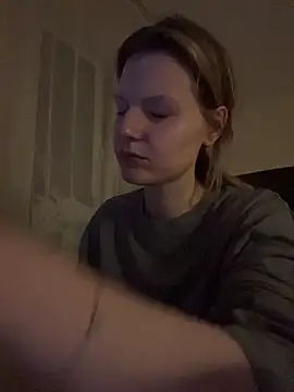 Snapshot of MaryHiggins chatting on March 15, 2026, 5:42 pm MaryHiggins online show from March 15, 2026, 5:42 pm