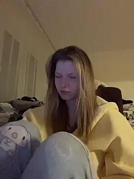 Snapshot of MaryHiggins chatting on March 28, 2026, 1:50 am MaryHiggins online show from March 28, 2026, 1:50 am