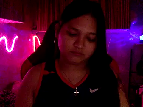 Snapshot of EmpressYna chatting on September 22, 2025, 2:56 pm EmpressYna online show from September 22, 2025, 2:56 pm