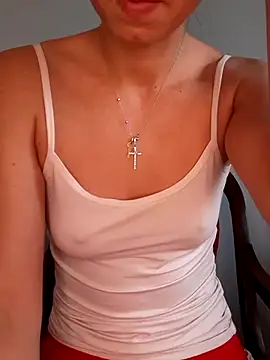 Snapshot of megan2021 chatting on December 14, 2024, 1:59 pm megan2021 online show from December 14, 2024, 1:59 pm