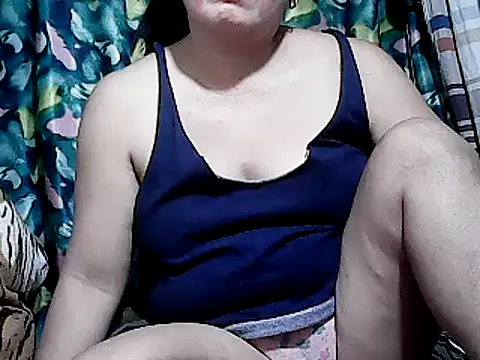 Snapshot of pinaySandra chatting on March 20, 2025, 12:11 pm pinaySandra online show from March 20, 2025, 12:11 pm