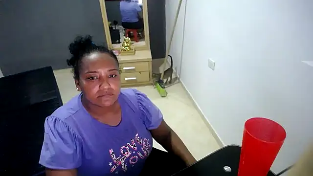 marysol83 online show from May 15, 2026, 11:58 pm