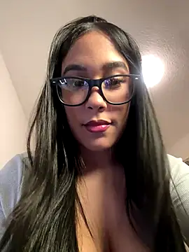 WHAAATTTTTTTTTT online show from October 24, 2025, 7:24 pm