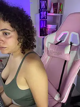 Snapshot of Emma_Wish chatting on February 8, 2026, 1:25 am Emma Wish online show from February 8, 2026, 1:25 am