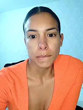 Angelinalombardi  online show from September 19, 2025, 12:47 am