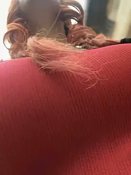 Snapshot of seraphine23 chatting on February 5, 2025, 6:15 pm seraphine23 online show from February 5, 2025, 6:15 pm